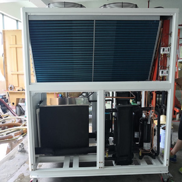 Why Industrial Water Chiller Need Expansion Tank ?